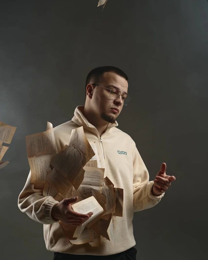 СКАЧКОВ - артист лейбла Tochka Music, pop, author